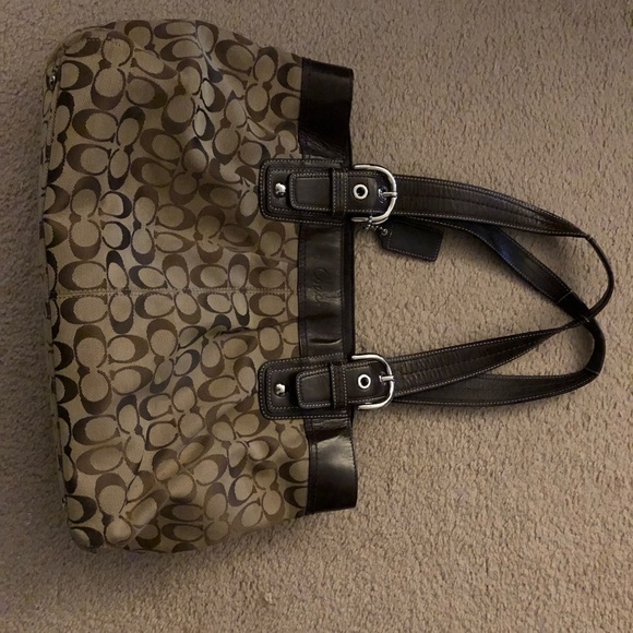 Coach purse - Picture 1 of 6